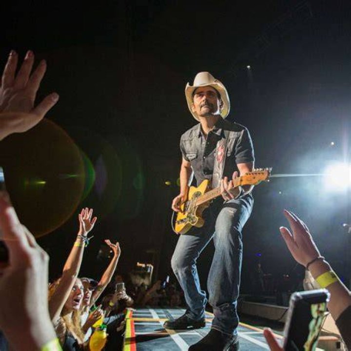 Brad Paisley on drivein concerts 'It's a return to life' AP News