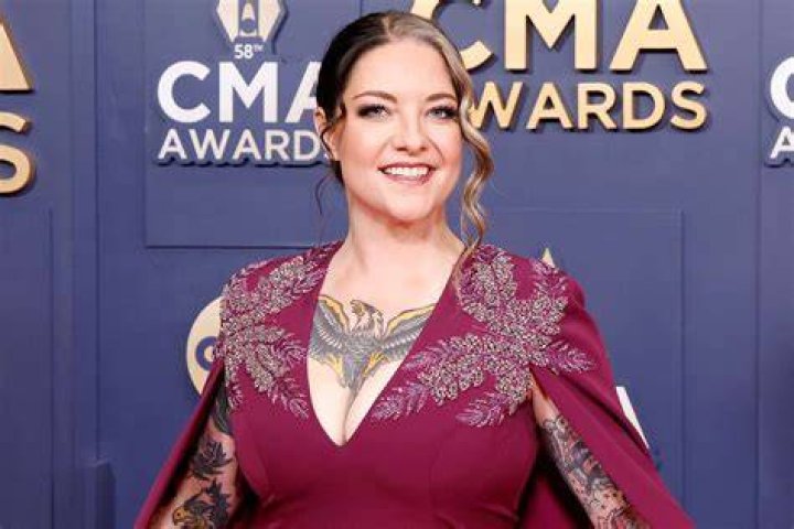 Explore The Life Of Ashley McBryde: Age And Accomplishments