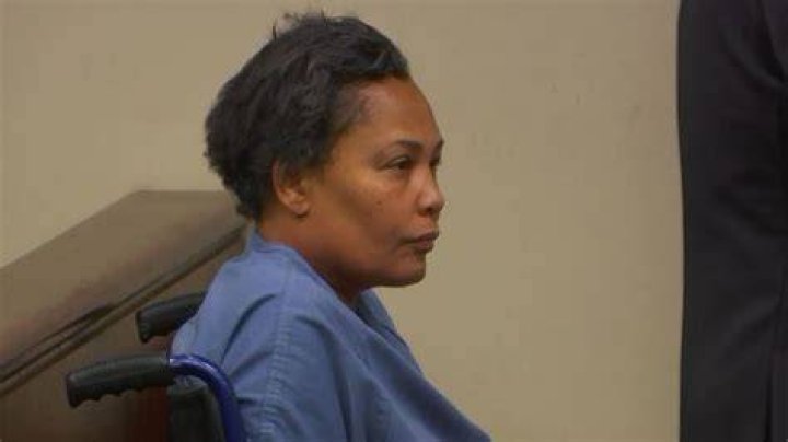 Exwife of slain NBA player Lorenzen Wright pleads guilty to planning