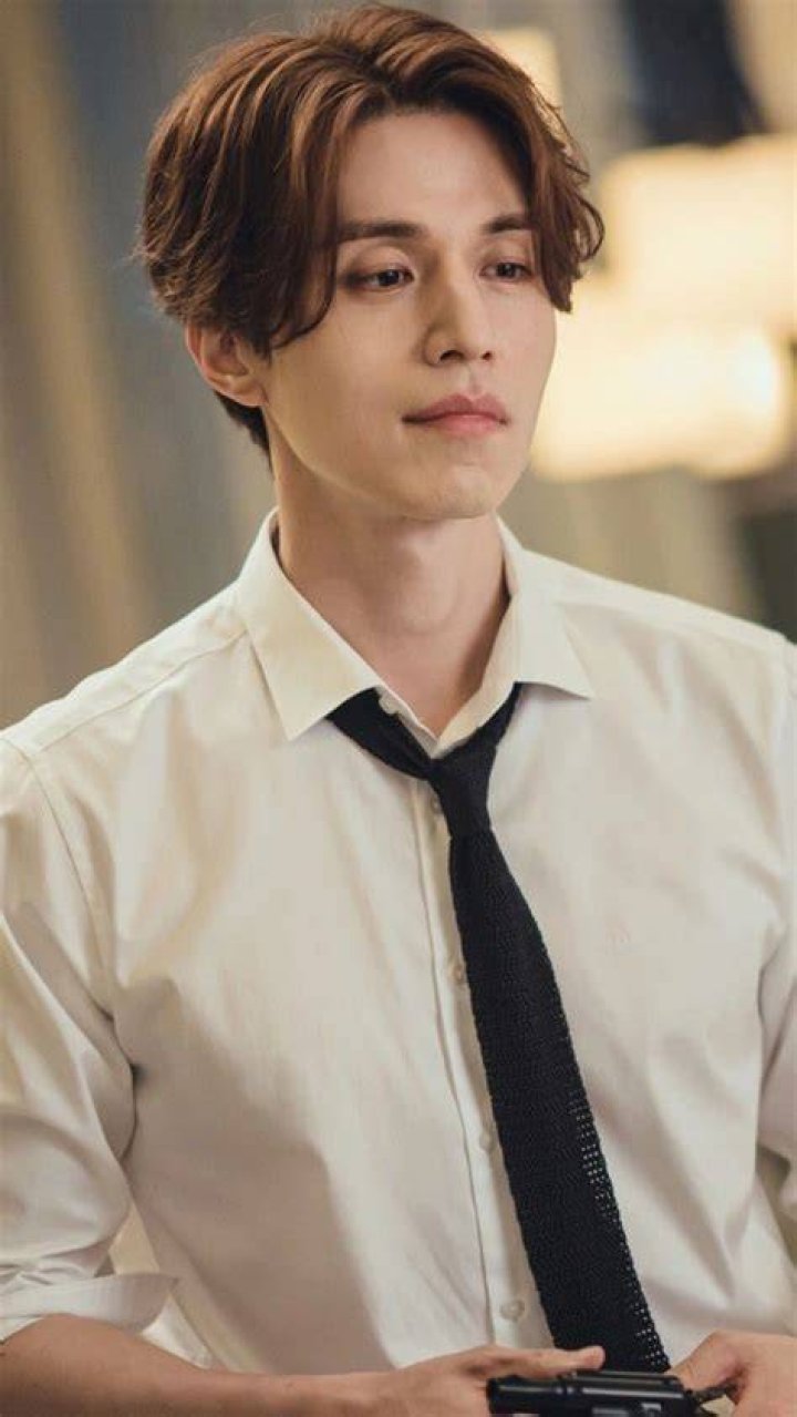 Lee Dong Wook's Wedding All The Details On His Wife And The Big Day