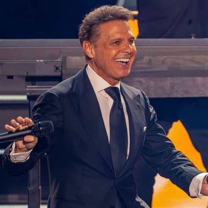 Luis Miguel &iquest;cu&aacute;ndo vamos a hablar de la m&uacute;sica?
