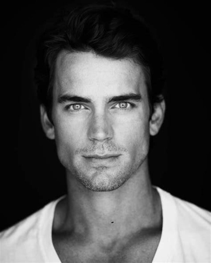 Matt Bomer's body measurements Matt bomer, Matt bomer body, Body