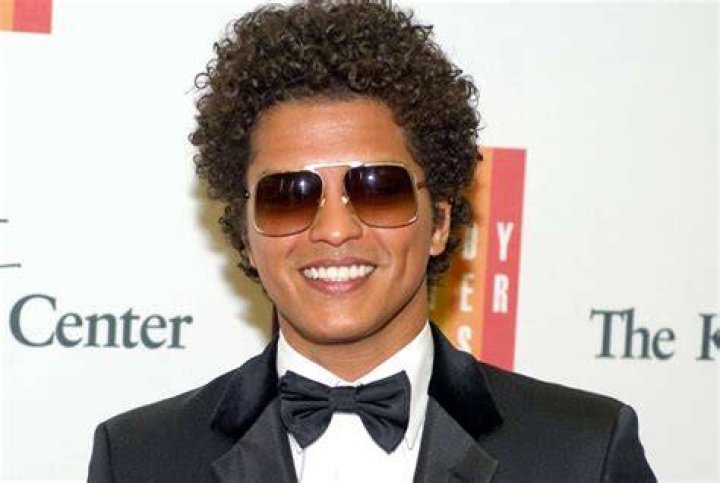 The Enviable Fortune Of Bruno Mars: Exploring His Net Worth In 2022