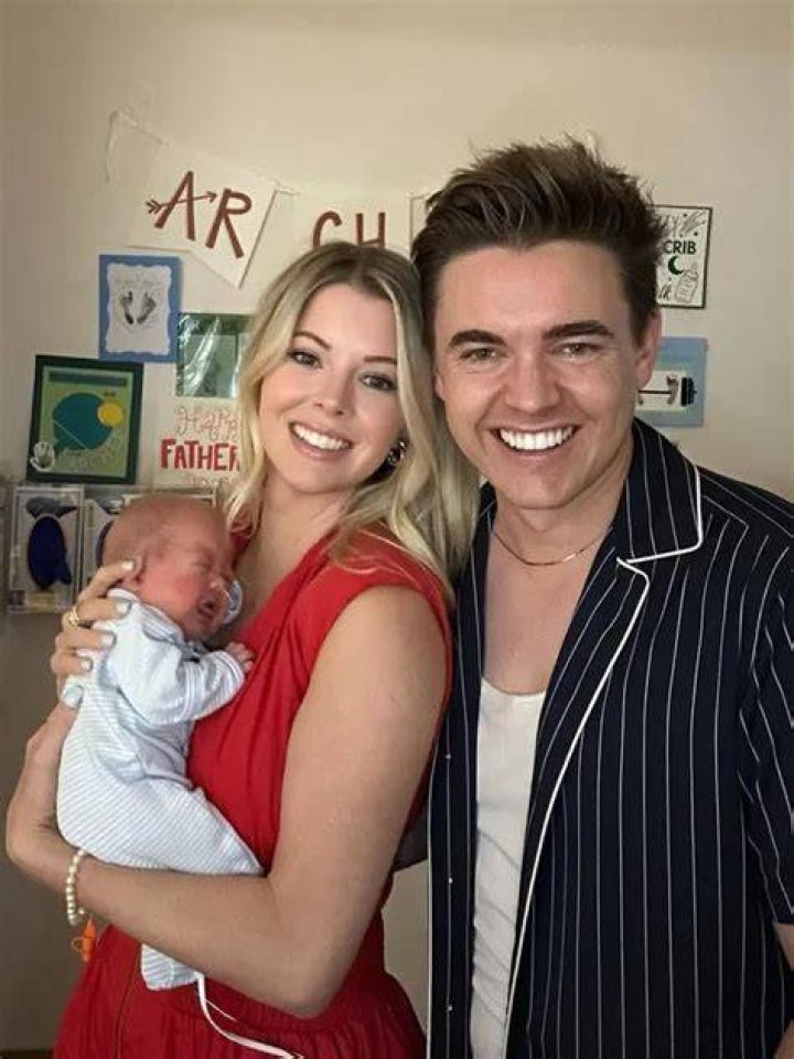 Uncover The True Height Of Jesse McCartney: The Ultimate Guide